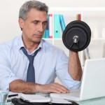 Exercise at your desk (Deskercise) and stay fit at the Office